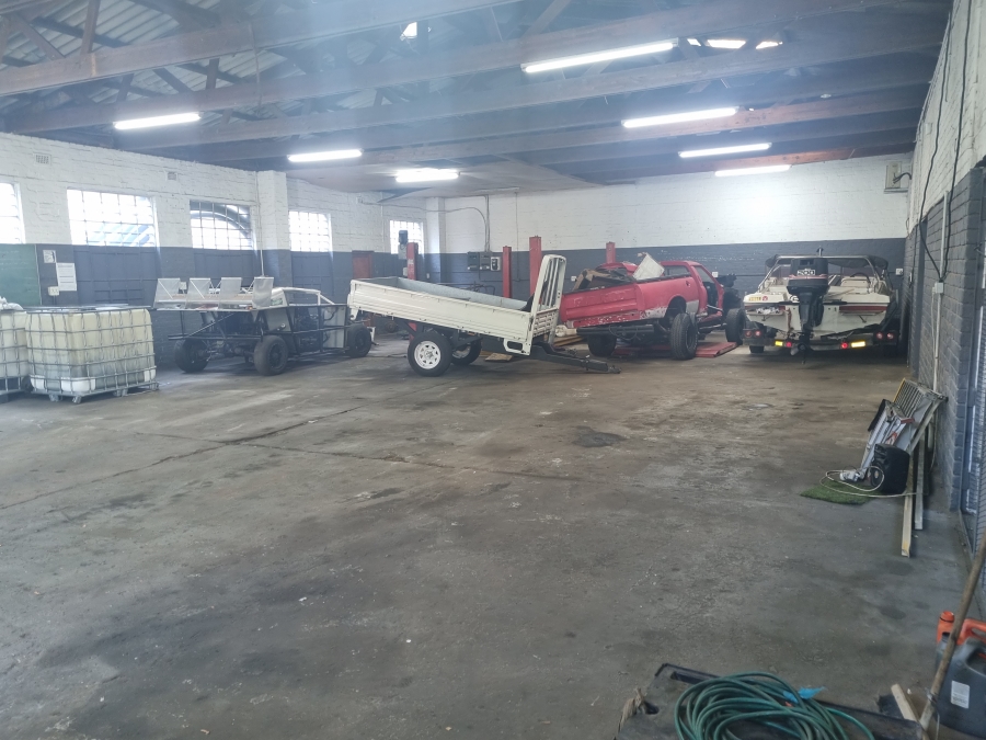 To Let commercial Property for Rent in Triangle Farm Western Cape